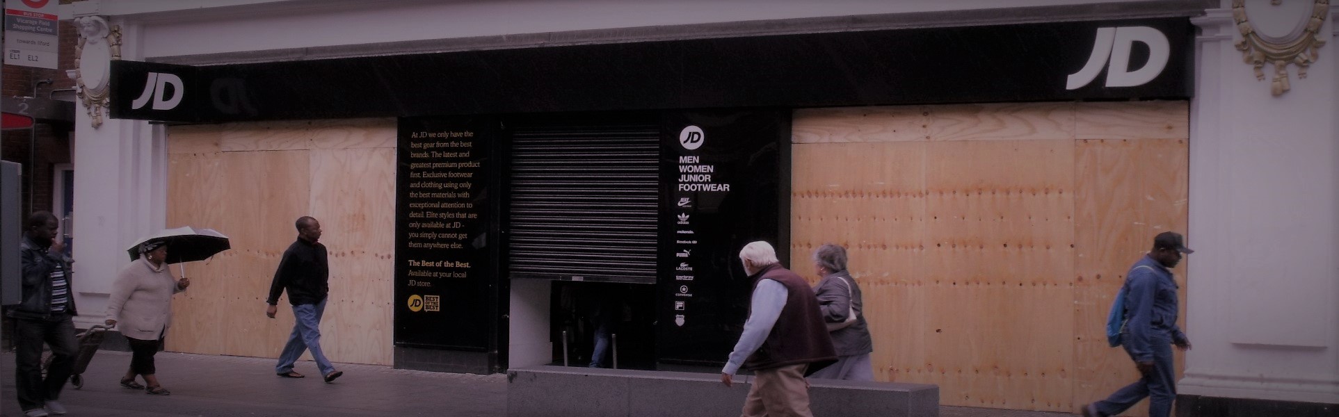 Slider, Glaziers in Sutton, Rose Hill, SM1